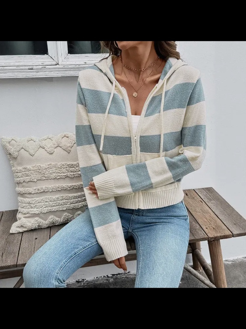 Striped Knit Zip Hoodie Cardigan Jacket in Cream and Light Blue